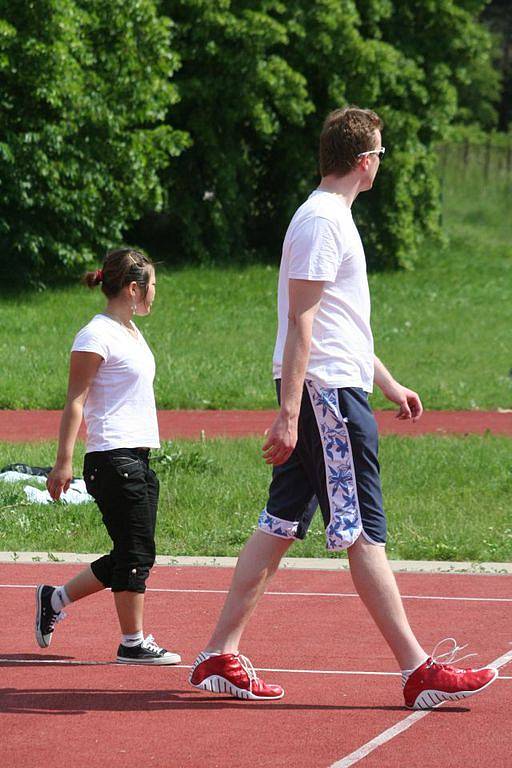 Street4Street. Na Blanensku není většího streetbalového turnaje. V neděli se na hřišti při základní škole Dvorská dočkal už svého sedmnáctého pokračování.