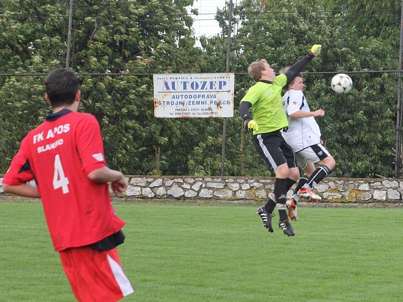 Fotbalisté Lipovce zlobili i ve třetím pohárovém zápase, přes favorizované Blansko ale nakonec nepřešli. 