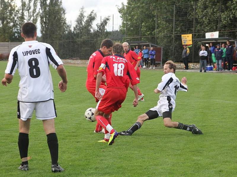 Fotbalisté Lipovce zlobili i ve třetím pohárovém zápase, přes favorizované Blansko ale nakonec nepřešli. 