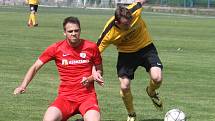 V utkání krajského přeboru fotbalistů porazil Tatran Bohunice (červené dresy) Olympii Ráječko 1:0 gólem Petra Švancary.