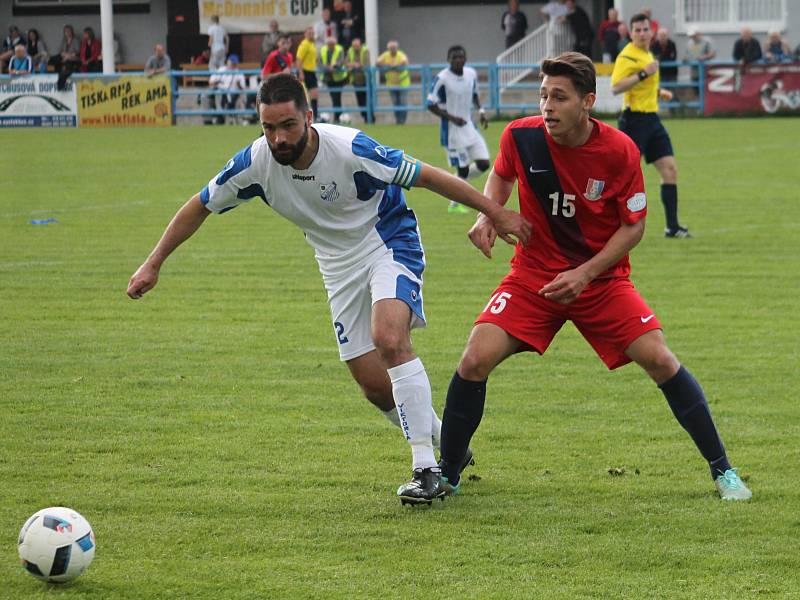 V utkání 26. kola Moravskoslezské fotbalové ligy (MSFL) Blansko rozdrtilo Viktorii Otrokovice 4:0.