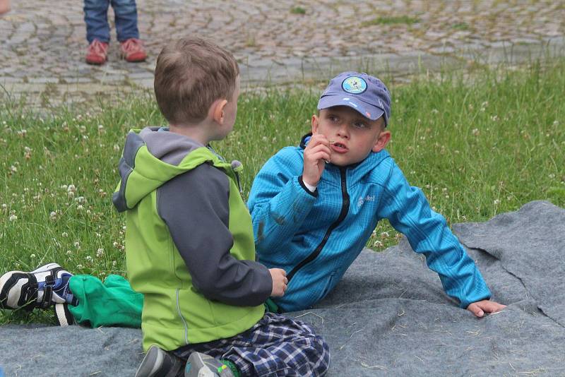 V sobotu organizátoři ze spolku PaLetA uspořádali v prostorách nádvoří a jízdárny letovického zámku už šestý ročník festivalu BiGy Fest.