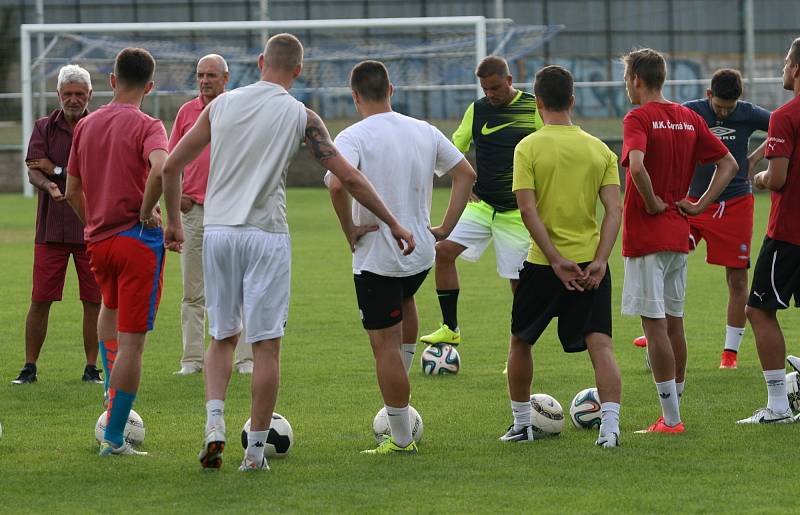 Do FK Blansko přichází na půlroční hostování bývalý ligový útočník Petr Švancara. V pondělí s týmem absolvoval první trénink.