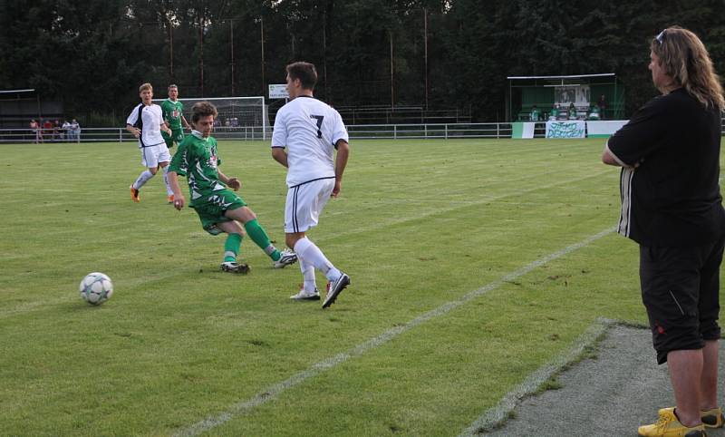 Fotbalisté Rájce-Jestřebí prazili v krajském poháru Slatinu 3:2.