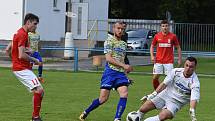 V dalším kole divize prohráli fotbalisté MSK Břeclav (žluté dresy) s FK Blansko 1:4.