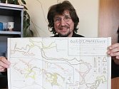 Badatel Petr Zajíček přiblíží v Moravském kartografickém centru ve Velkých Opatovicích staré mapy.