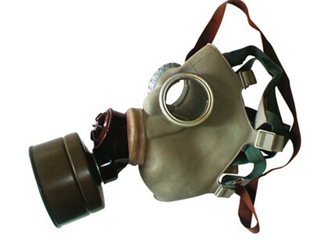 Plynové masky odpočívají ve skladech - Blanenský deník