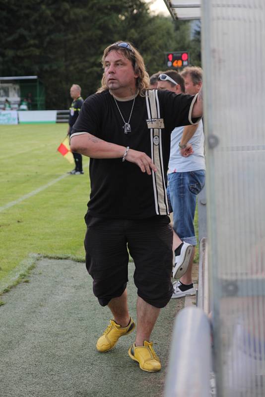 Fotbalisté Rájce-Jestřebí prazili v krajském poháru Slatinu 3:2.