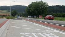 Řidiči na silnici I/43 u Bořitova na Blanensku často porušují dopravní předpisy. Hlavně zákaz odbočování vlevo. Přibývá kvůli tomu vážných nehod.