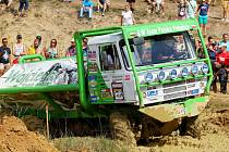 Závod mistrovství republiky v Truck Trialu v pískovně u Kunštátu opět po roce nabídne mimořádně dramatické situace.