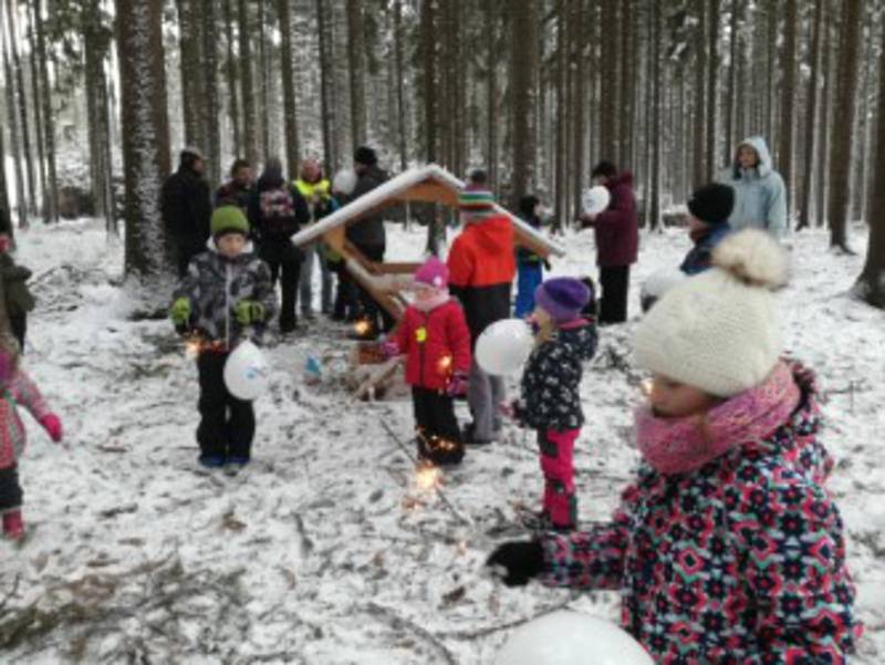 Karnevaly, ostatky nebo krmení zvířátek pořádají ženy ze Spešova nebo Lipovce.