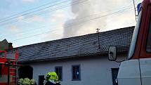 Požár tří stodol v Šebetově na Blanensku.