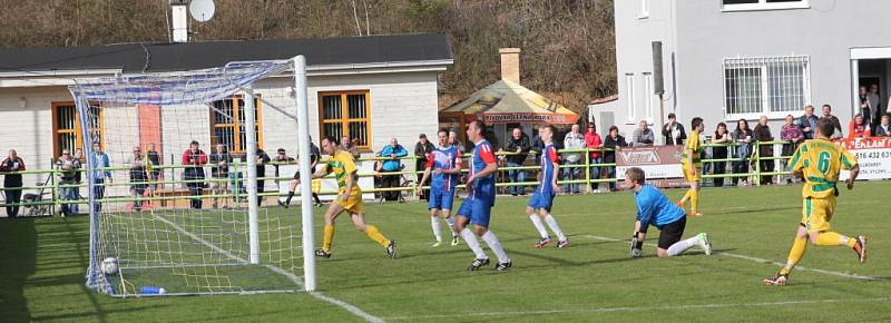 Mutěnice vyhrály v Blansku 3:0.