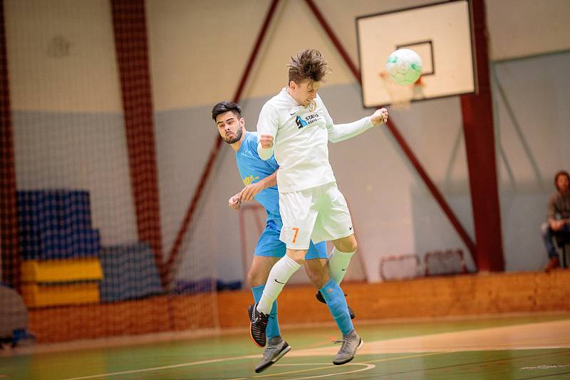 V utkání futsalové divize E rozdrtil PRO-STATIC Blansko rezervu druholigového Amoru Lazor Vyškov 14:1.