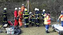 V jeskyni Nový Lopač nedaleko Ostrova u Macochy na Blanensku v sobotu po poledni v hloubce 30 metrů zkolaboval čtyřiašedesátiletý speleolog, jenž při následné záchranné akci zemřel.