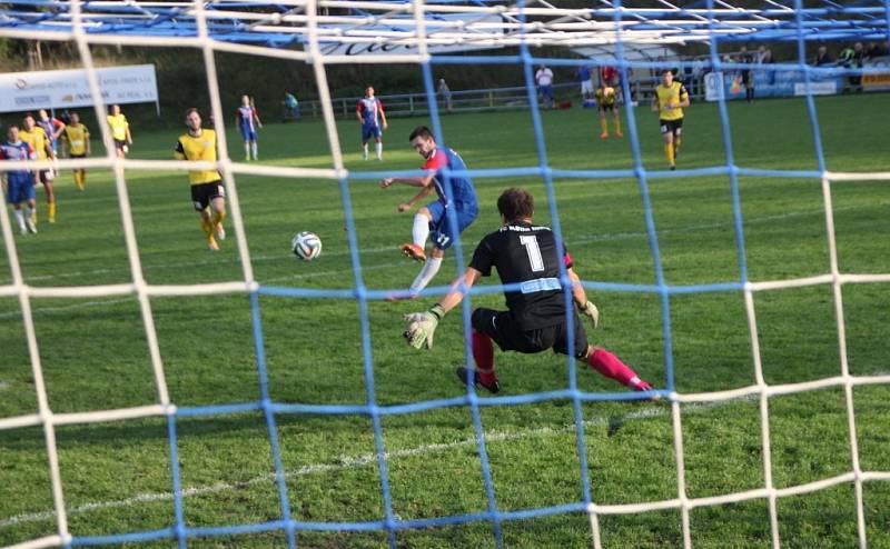 Fotbalisté Blanska remizovali s Rosicemi 1:1.