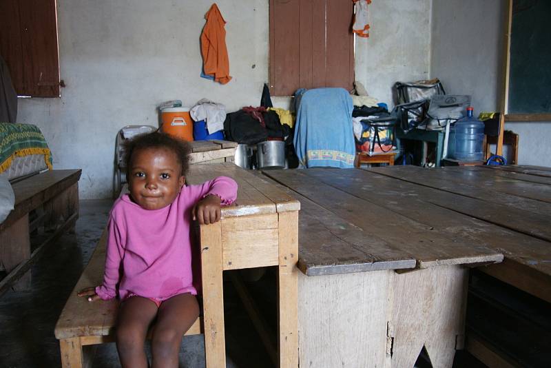 Klára Lőffelmannová strávila na Haiti zpustošeném hurikánem celý měsíc.