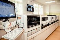 Blanenská nemocnice má nový přístroj na analýzu krve a moči. Za dvanáct milionů korun.