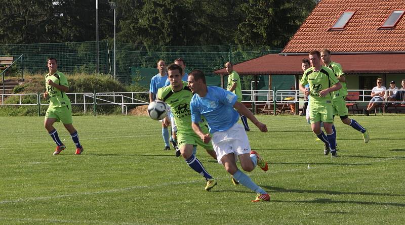 Fotbalisté Vilémovic porazili v posledním domácím zápase Slavkov 3:2.