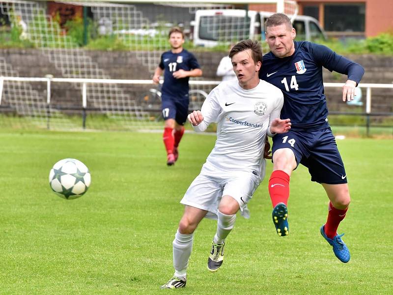 V utkání  Moravskoslezské divize skupiny D porazil FC Žďár nad Sázavou (bílé dresy) FK Blansko 2:0.