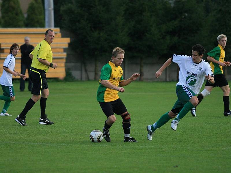 Ráječko prohrálo s Rousínovem 1:3.