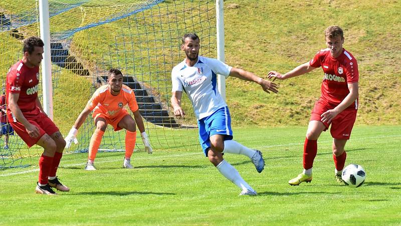 Blanenští fotbalisté zdolali v klání O Křišťálový pohár Chrudim a Vlašim.