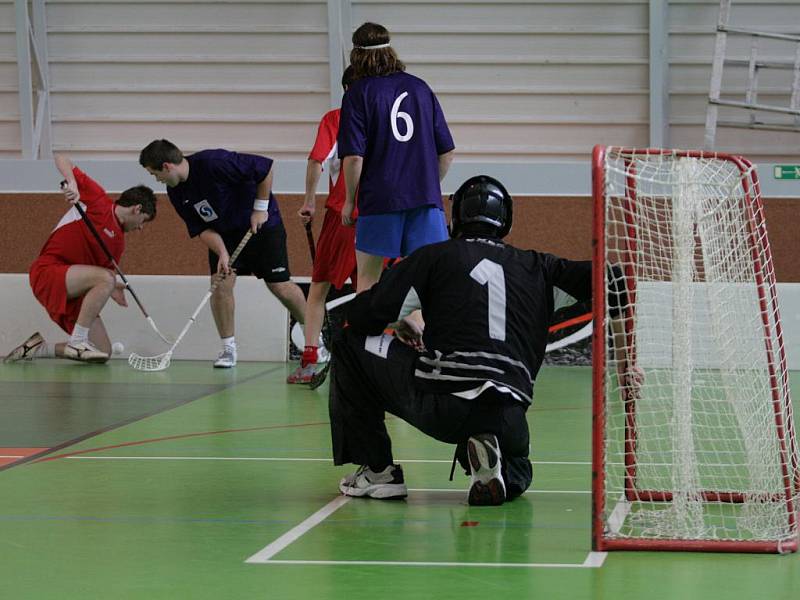 V jedovnické sportovní hale se utkaly nejlepší florbalové týmy středních škol z celého Jihomoravského kra­je.