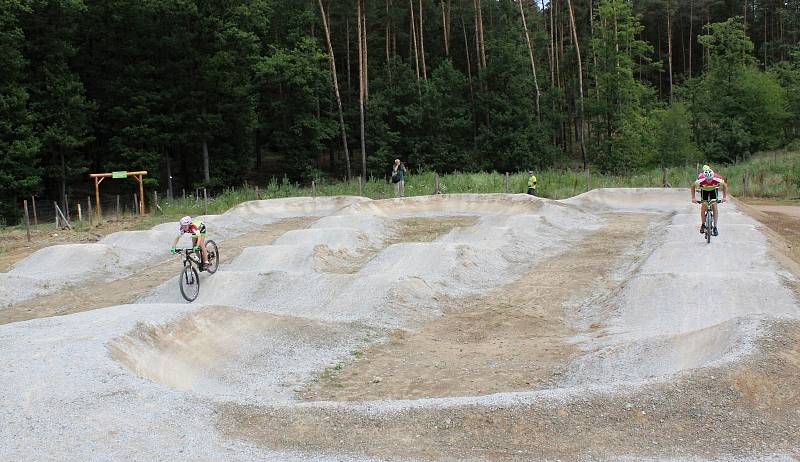 Boskovické cyklostezky lákají rodiny s dětmi.