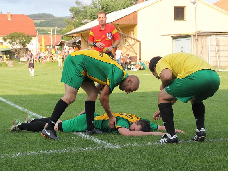 Fotbalisté Ráječka porazili v prvním kole krajského přeboru Bzenec 3:1.