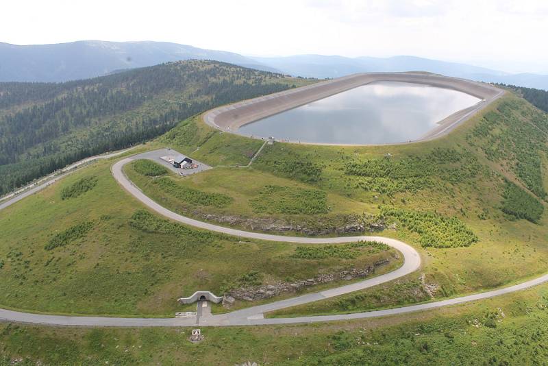 Přečerpávací vodní elektrárna Dlouhé stráně.