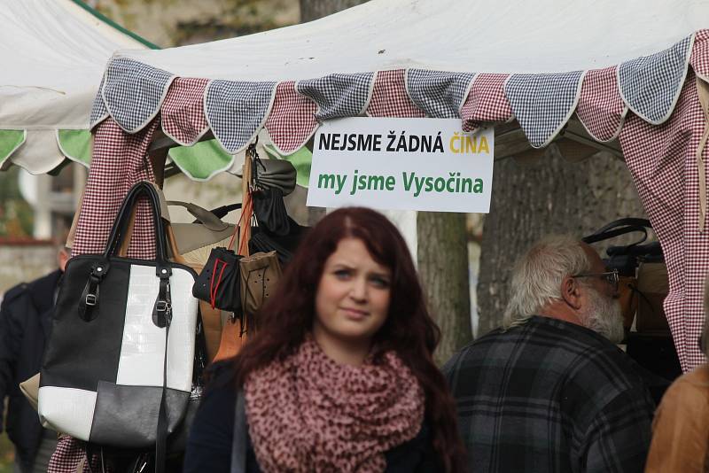 Festival Via Bohemica v zámeckém parku v Blansku.