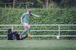 Fotbalisté Rájce-Jestřebí (zelenobílé dresy) v přípravě porazili Kunštát 6:3.