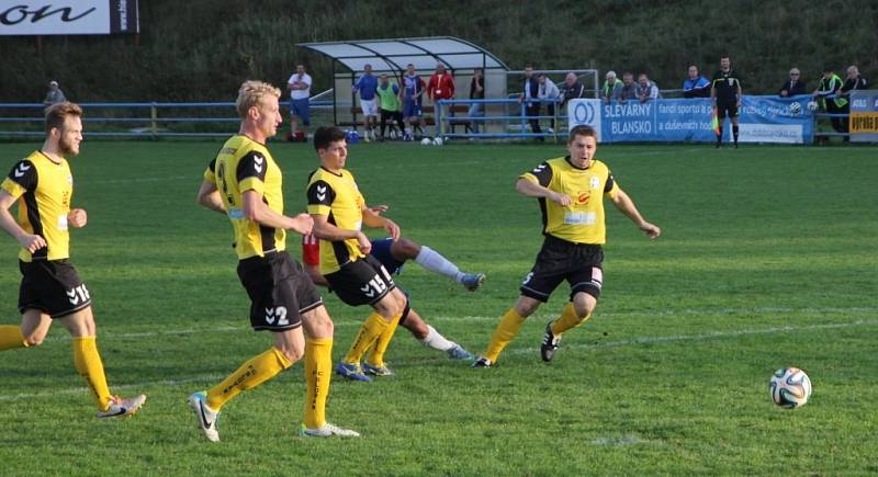 Fotbalisté Blanska remizovali s Rosicemi 1:1.