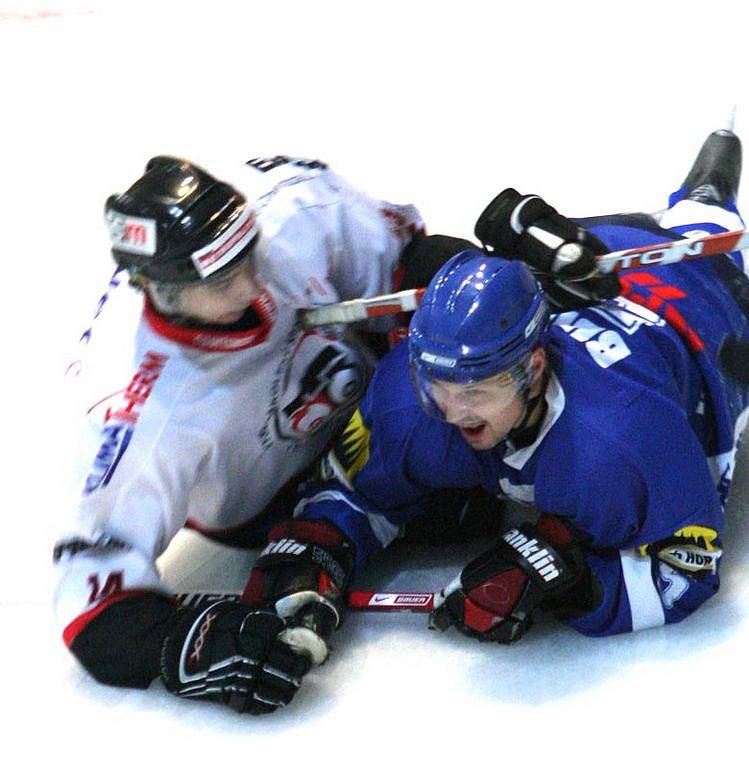 Technika Brno vs. HC Blansko dříve rivalové, od nové sezony jeden tým.