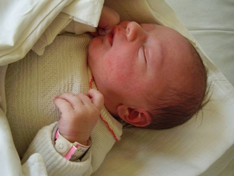 Daniela Staňková , 28.4.08, 50cm  3,29kg, Okrouhlá