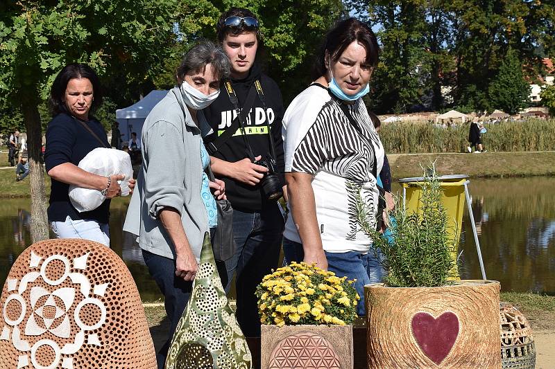 V Kunštátu uspořádali tradiční Hrnčířský jarmark. Už po osmadvacáté.