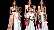 V blanenském Dělnickém domě v sobotu vyhlásili vítězky soutěží Dívka a Princezna aerobiku 2012.