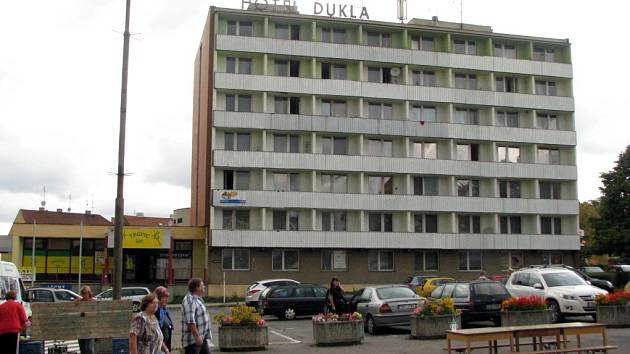 Bývalý hotel Dukla na náměstí Republiky, Blansko