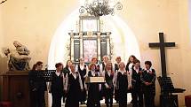 V boskovickém kostele Všech svatých se konal koncert Smíšeného pěveckého sboru Janáček.