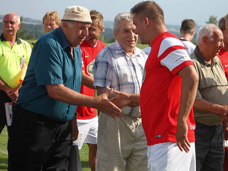 Mercedes tým Petra Švancary hrál na oslavách 75. výročí fotbalu ve Vavřinci.