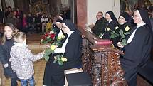Po téměř třiceti letech se znojemští farníci loučili s dominikánskými mniškami, které odchází do Uherského Brodu.