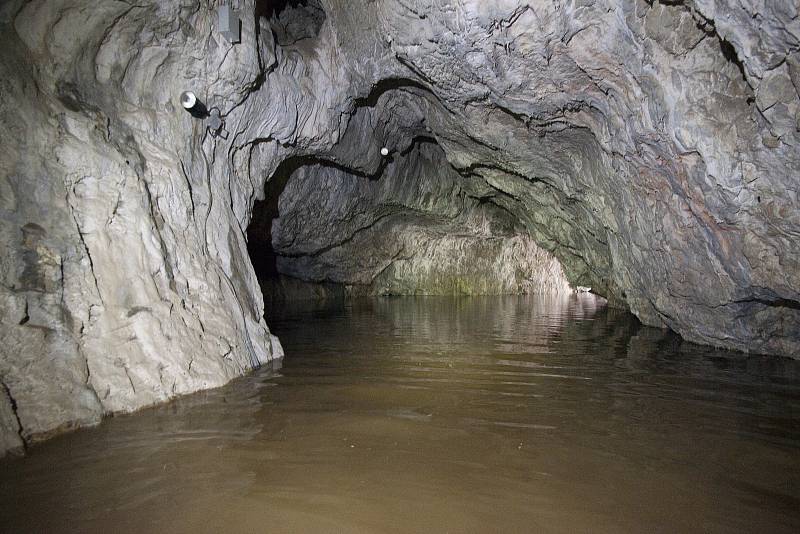 Zatopené podzemí Sloupsko-šošůvských jeskyní.