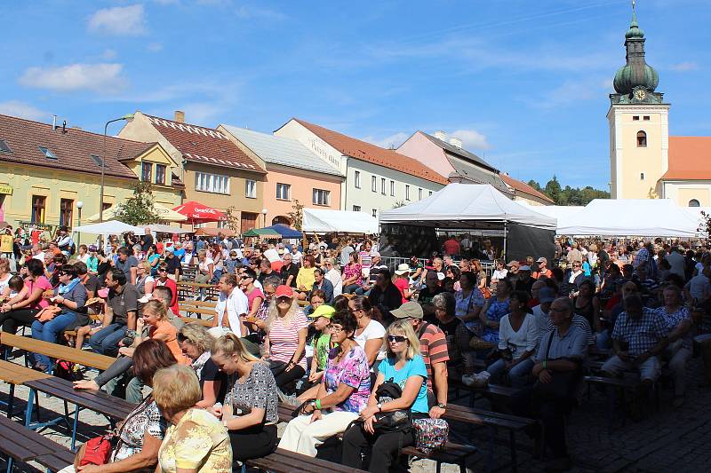 V Kunštátu se o víkendu konal šestadvacátý Hrnčířský jarmark.