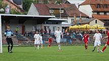 Hosté ze Žebětína to boskovickým fotbalistům usnadnili, přijeli jen v jedenácti. Domácí vyhráli 4:1.