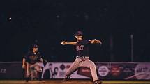 Baseball - nadstavba o extraligu: Olympia Blansko (v bílém) - SaBaT Praha (v černém) 1:2 - 31. července