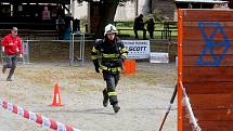 TFA. Toughest Firefighter Alive neboli Nejtvrdší hasič přežije. Hasičská soutěž, která simuluje ostrý zásah v terénu, se konala v Doubravici nad Svitavou.
