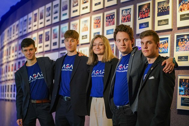 Velký úspěch studentů z Brna a Blanska. S vesmírným projektem zabodovali v NASA