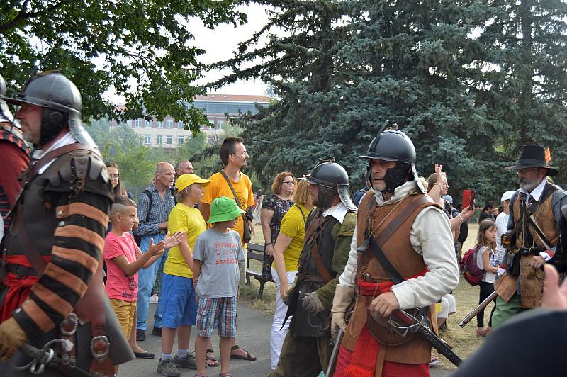 Při Dnu Brna se Kraví hora stala centrem vojensko-historického programu.