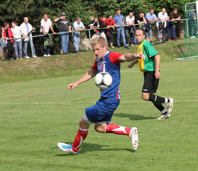 Fotbalisté Ráječka v utkání s Blanskem.