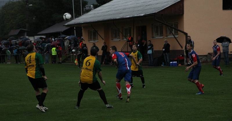 Fotbalisté Ráječka porazili v derby Blansko 2:0.